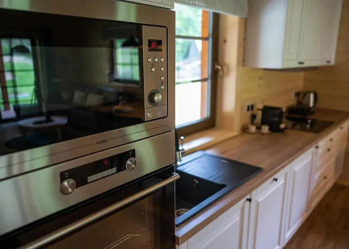 Dve - * Velké Karlovice